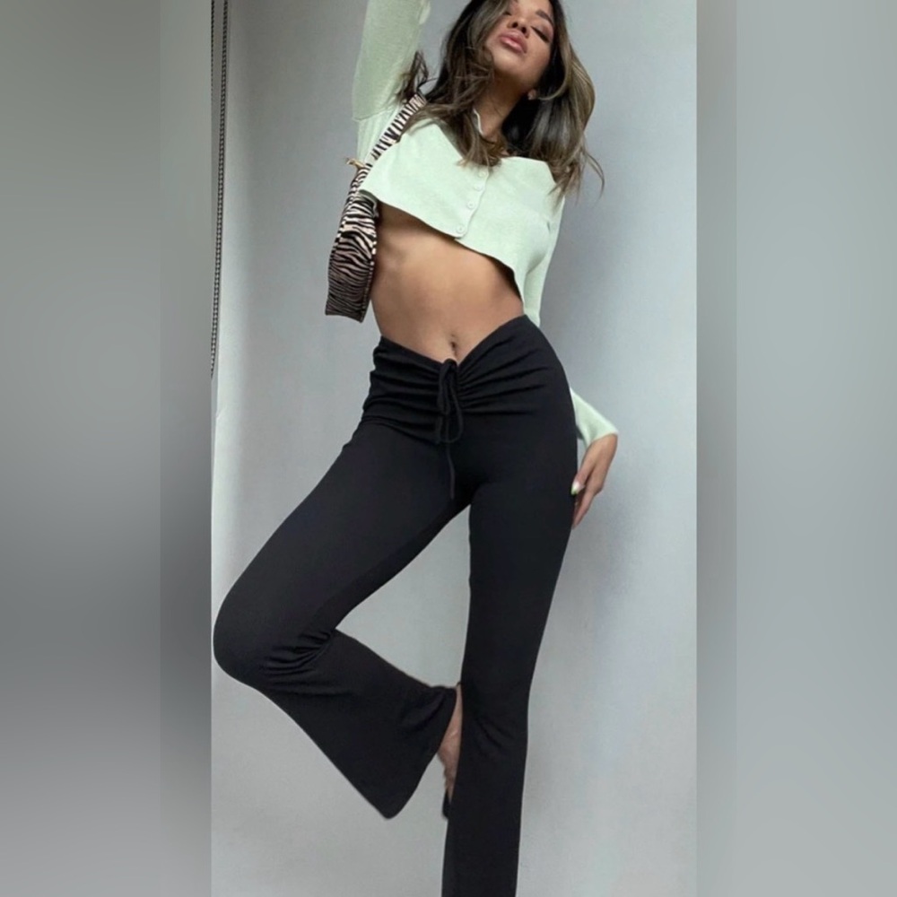 Princess Polly| pants with flare ribbed size 4 with lots of stretch